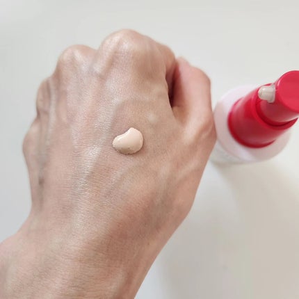 エッセンス スキングロウ ファンデーション/SHISEIDO/リキッドファンデーションを使ったクチコミ(2枚目)