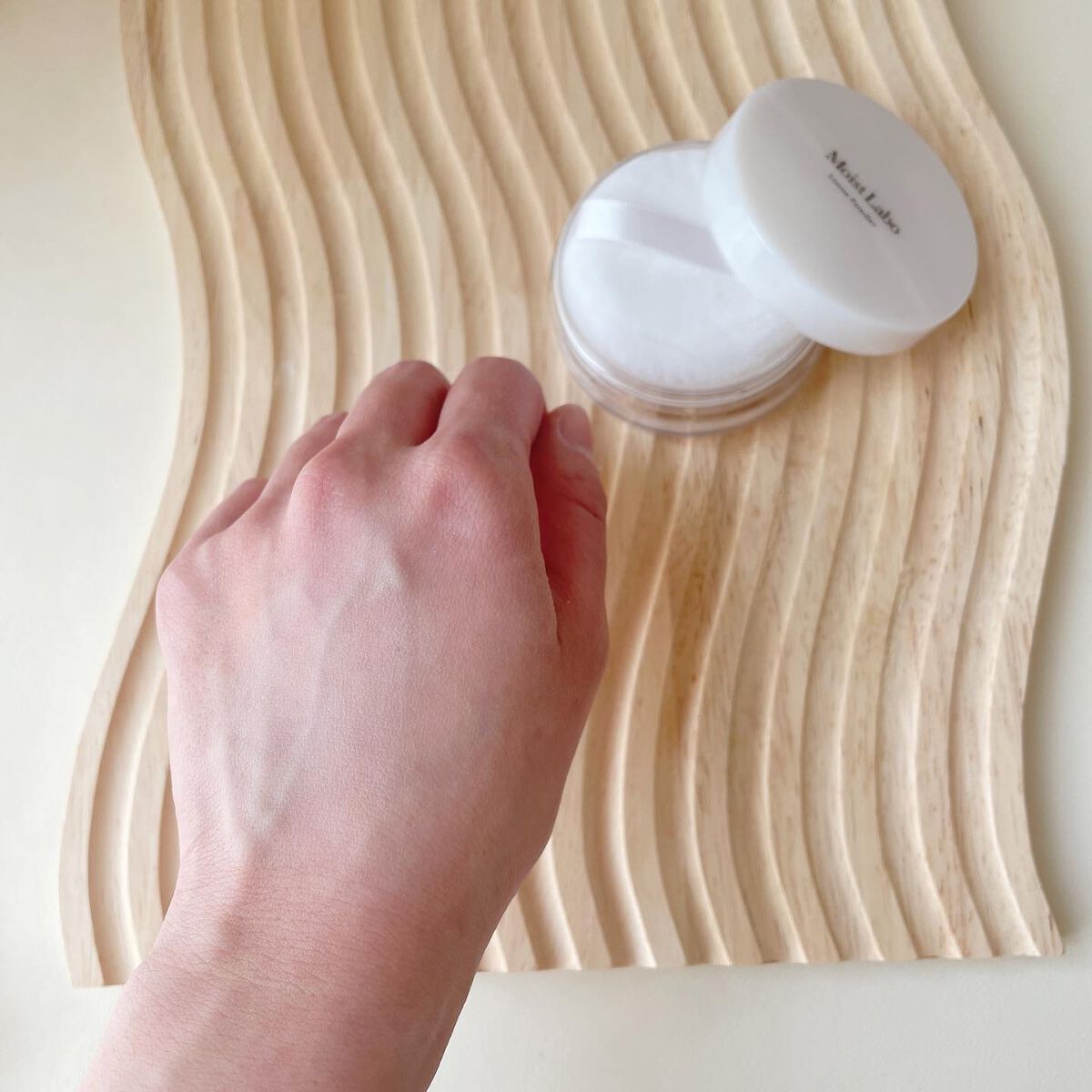 モイストラボ ルースパウダー/Moist Labo/ルースパウダーを使ったクチコミ(3枚目)