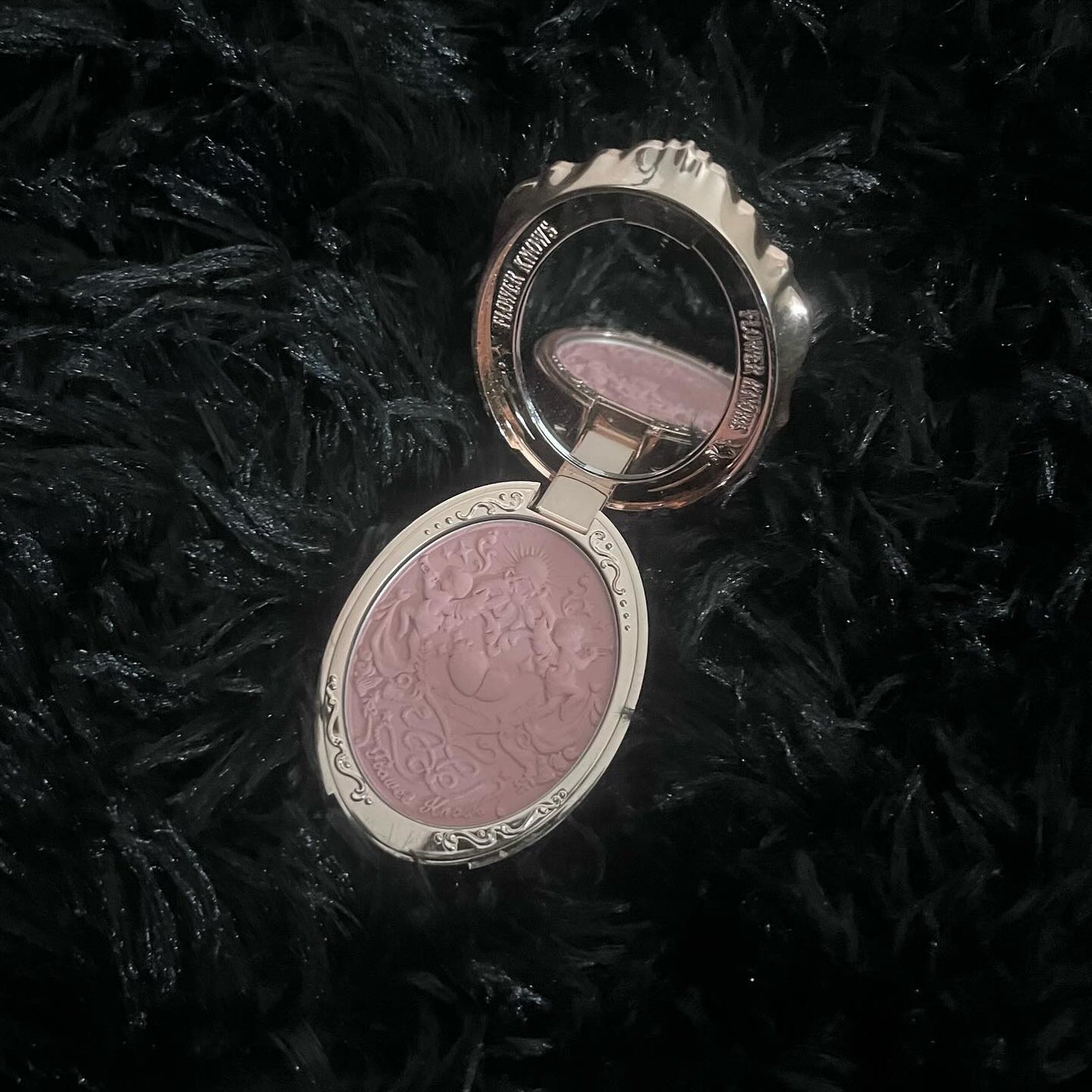 ストロベリーロココ チークブラッシュ/FlowerKnows/パウダーチークを使ったクチコミ(3枚目)