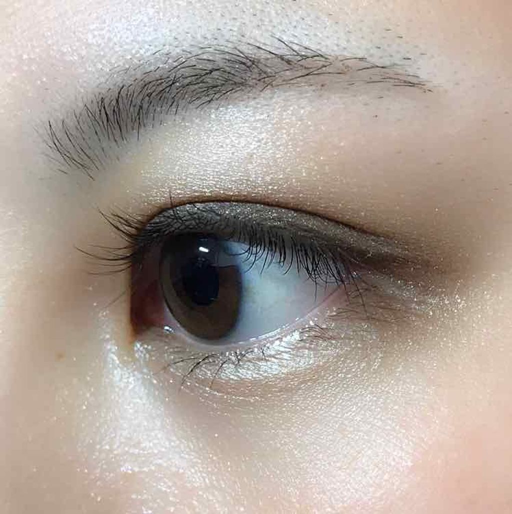 トーンアップアイシャドウ/CEZANNE/アイシャドウパレットを使ったクチコミ（3枚目）