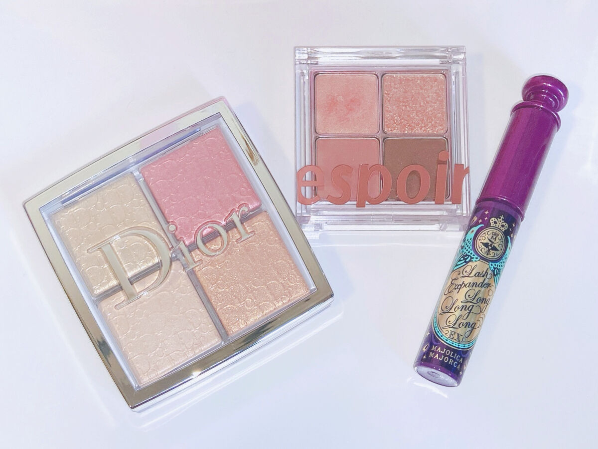 ローズメイク🥀



Dior  バックステージ フェイス グロウ パレット
color  004 ローズ ゴールド

espoir  リアルアイハンディパレット
color  ロージーフラット

MAJOLICA MAJORCA  ラッ