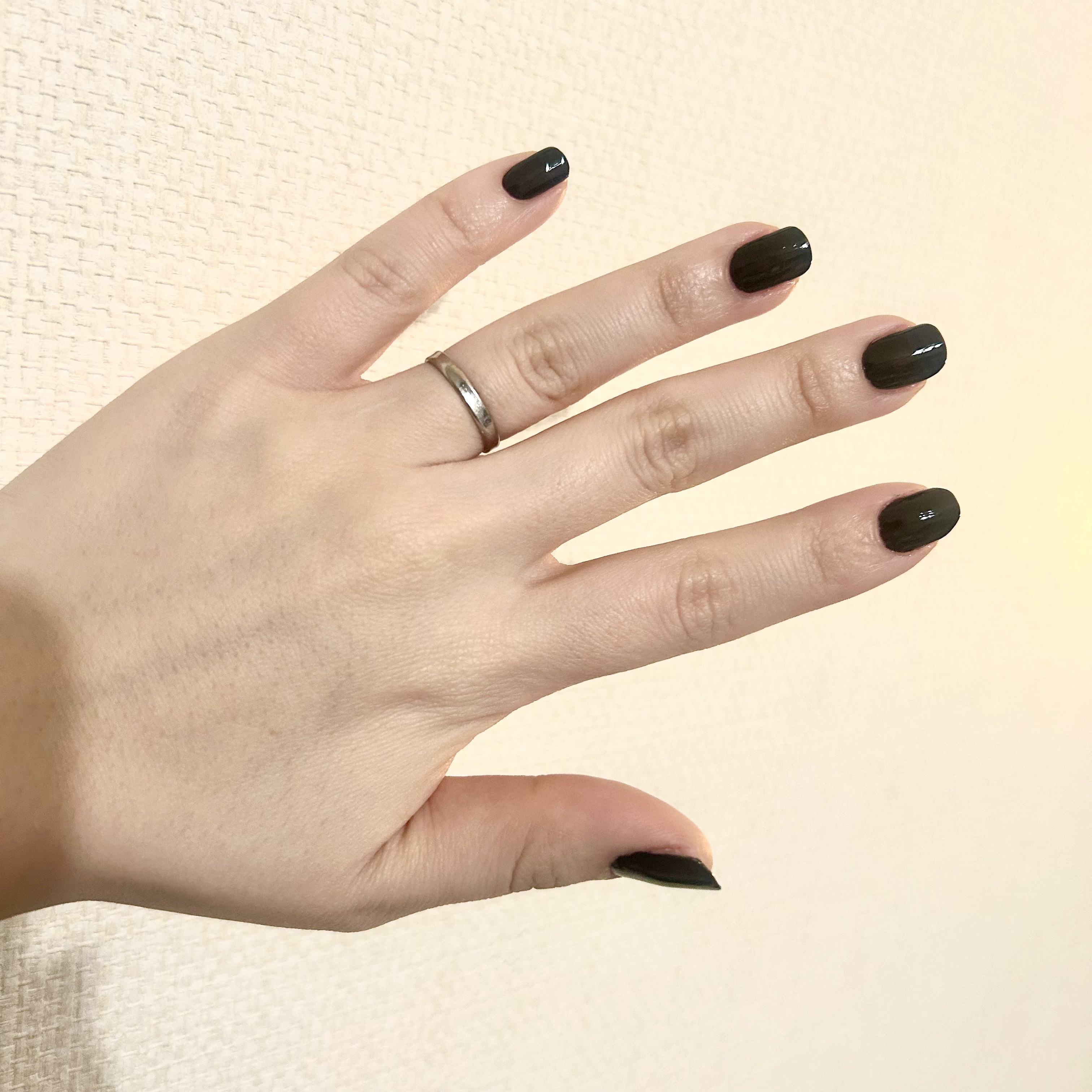 インスタドライ ネイルカラー 573 ブラックトゥブラック/サリーハンセン/オールインワンネイルを使ったクチコミ（3枚目）