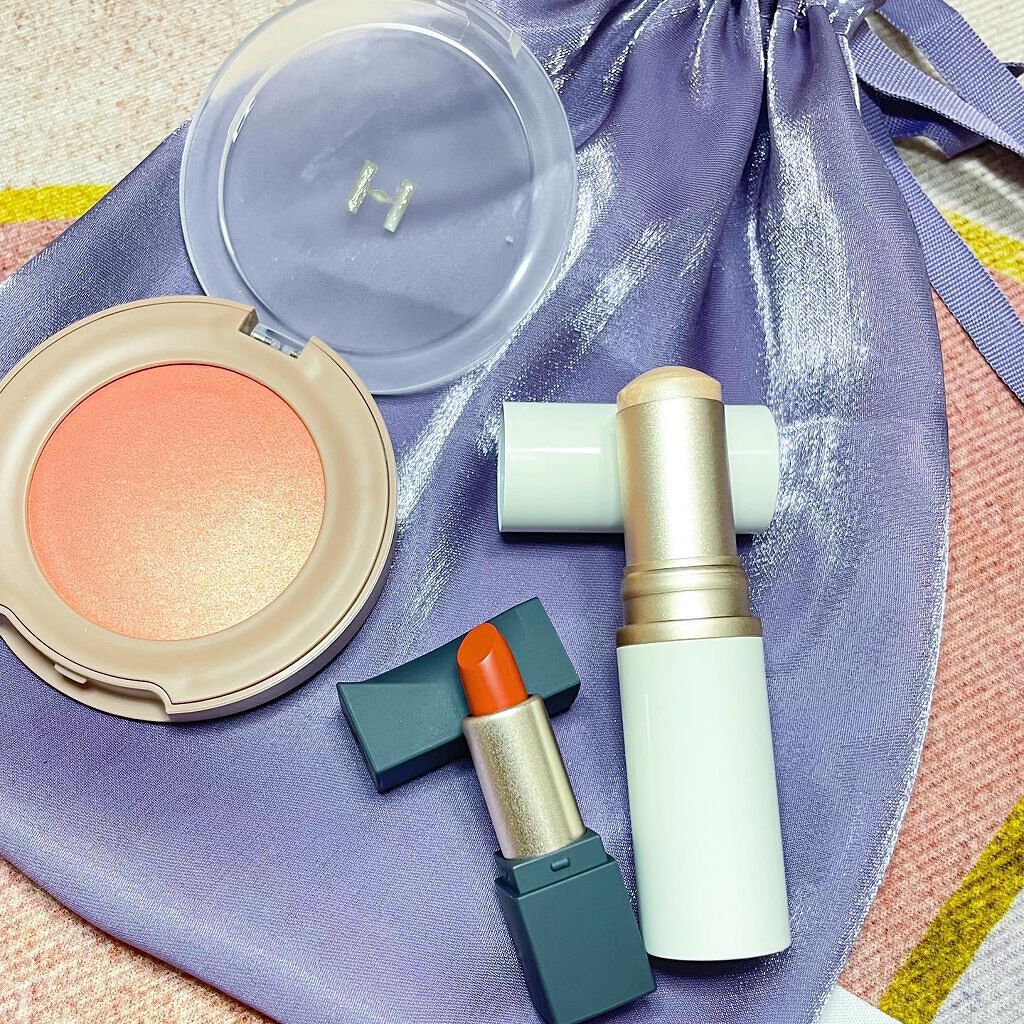 トゥルーディメンショングロウチーク/hince/パウダーチークを使ったクチコミ(5枚目)