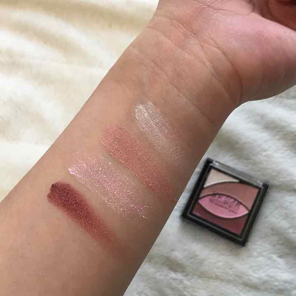 UR GLAM VELVET EYE COLOR PALETTE/U R GLAM/アイシャドウパレットを使ったクチコミ(3枚目)