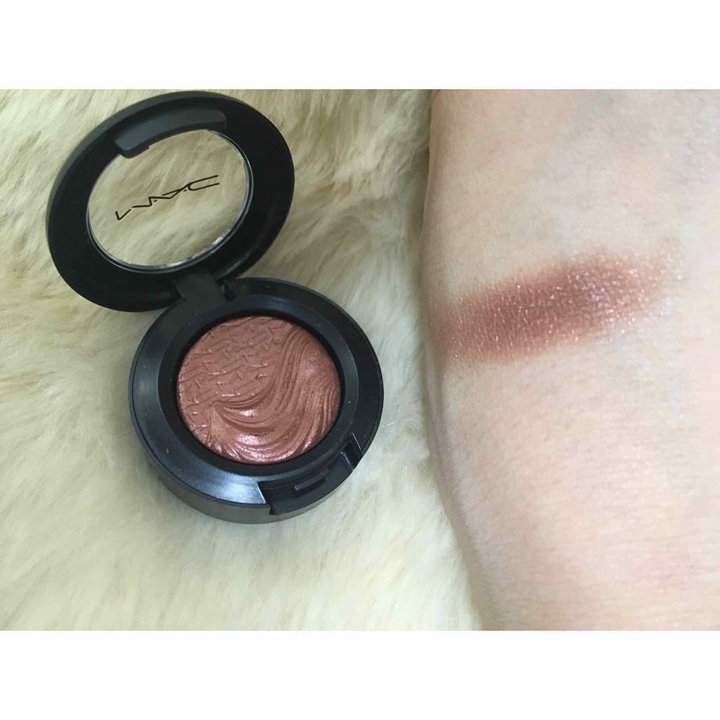 エクストラ ディメンション アイシャドウ/M・A・C/単色アイシャドウを使ったクチコミ(2枚目)