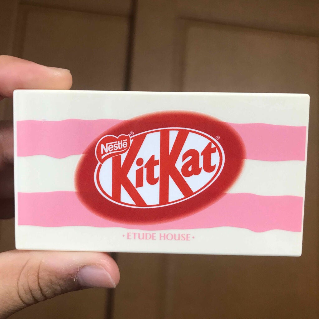 プレイカラーアイズ ミニ #キットカット ストロベリーティラミス/ETUDE/アイシャドウパレットを使ったクチコミ(4枚目)