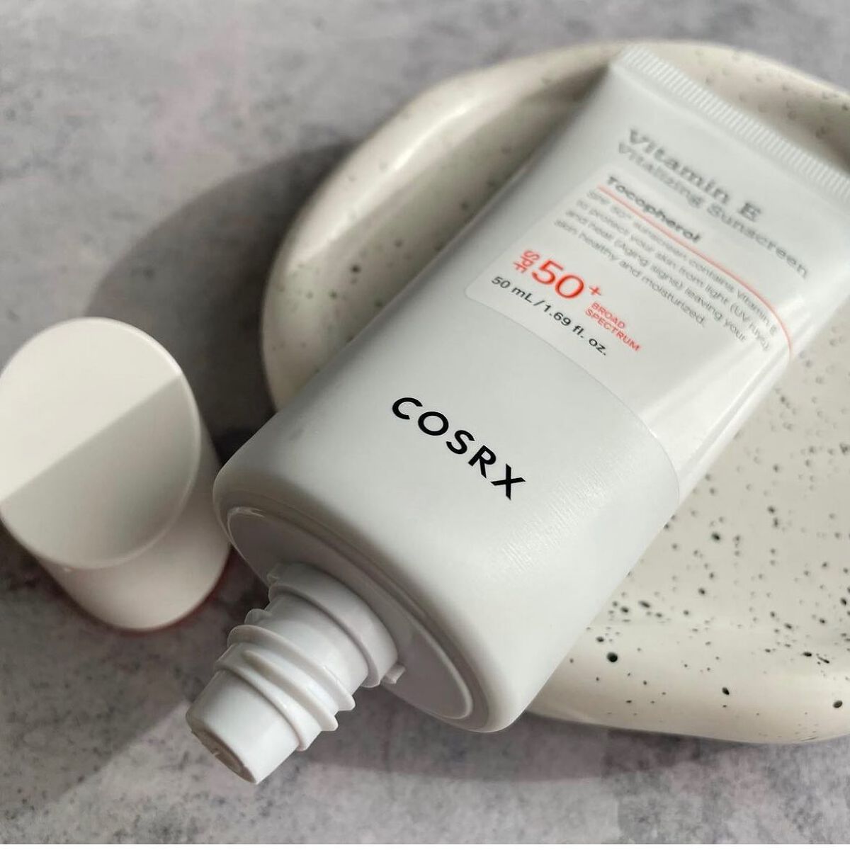 ビタミンEバイタライジングUVクリーム　SFP50＋/COSRX/日焼け止めクリームを使ったクチコミ（3枚目）