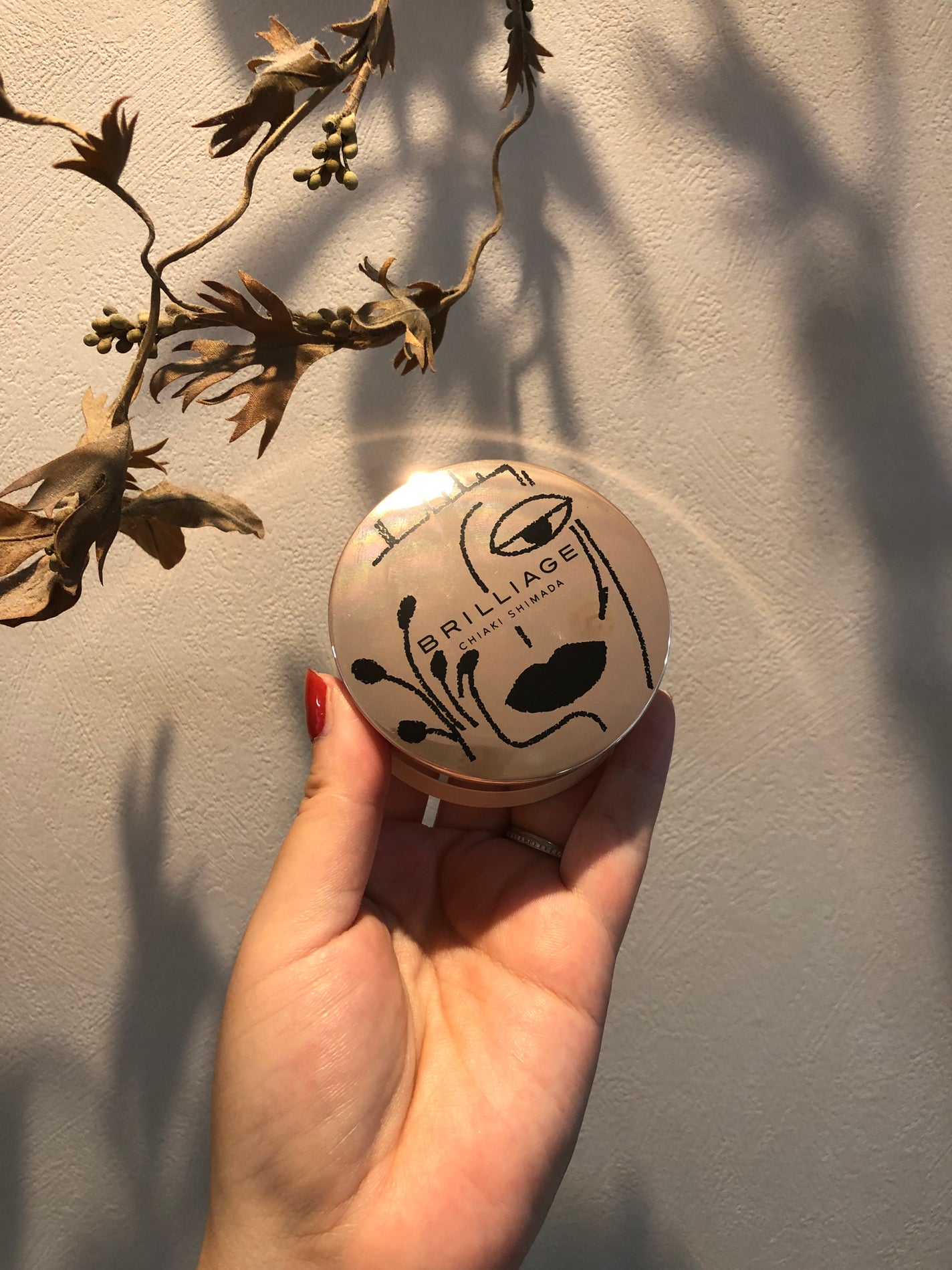 パウダリーファンデーション オーセンティックウーマン ロングステイ サテンヴェール/ブリリアージュ/パウダーファンデーションを使ったクチコミ(1枚目)