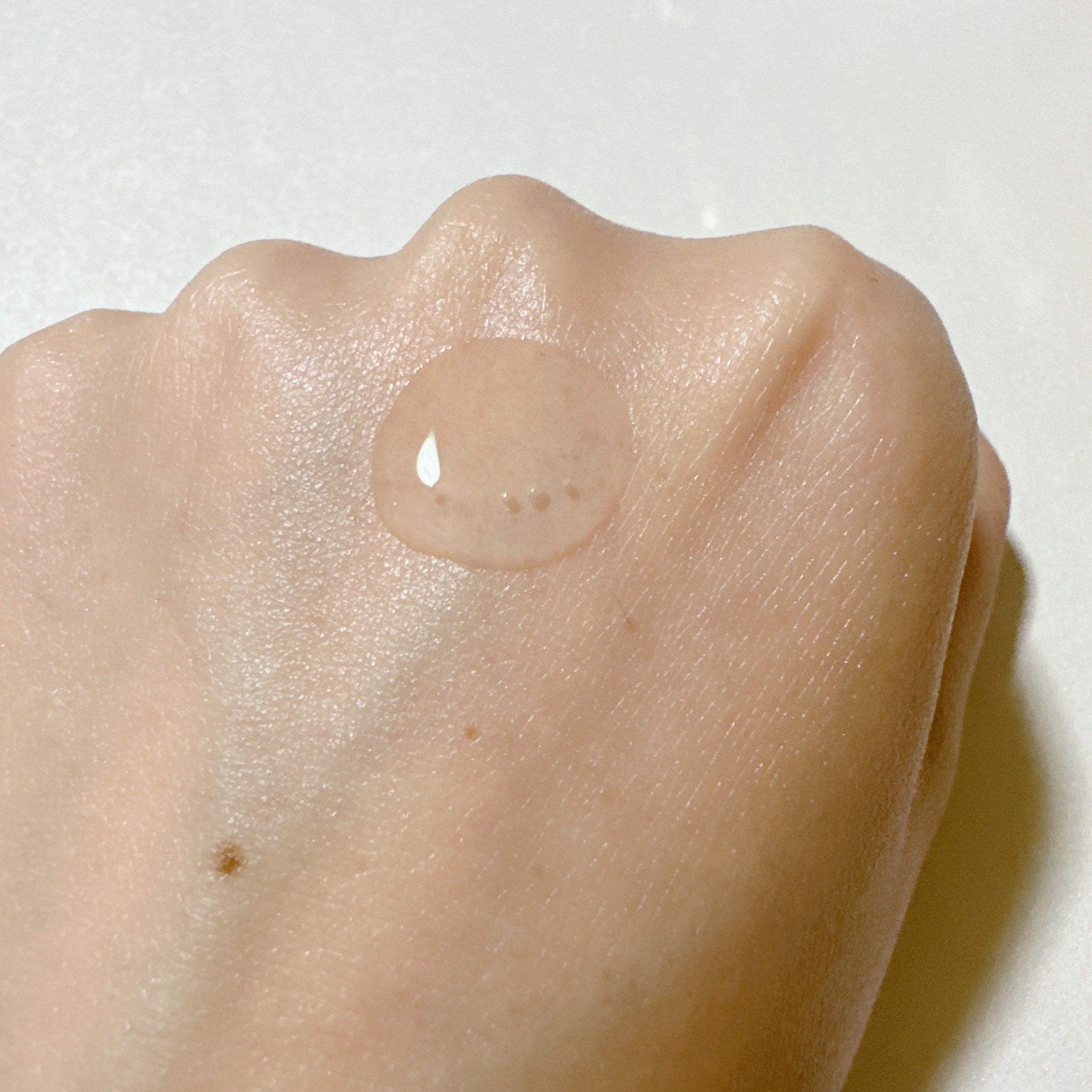 モモアルガンヘアエッセンス/ガランビュー/ヘアオイルを使ったクチコミ（3枚目）