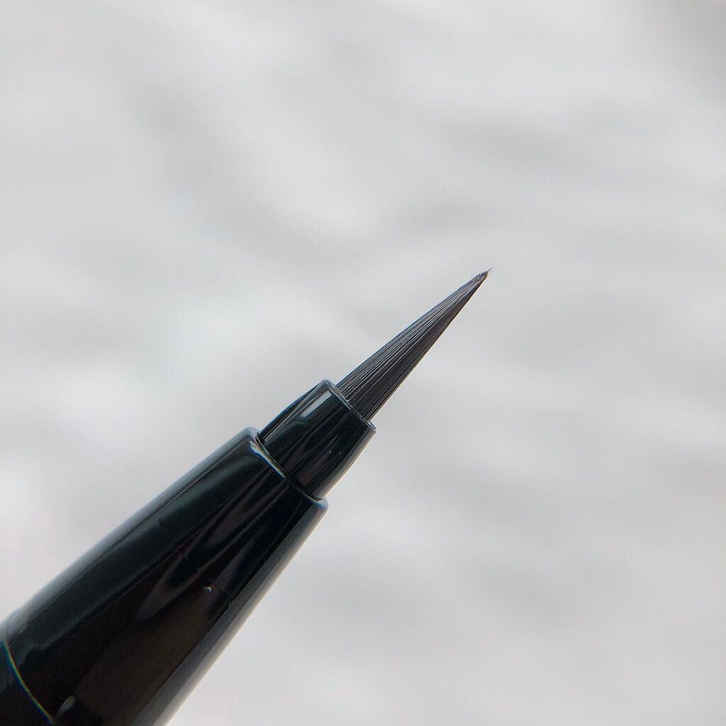 おてもやん🐥 on LIPS 「◯LUMIURGLASスキルレスライナー07.スモアグレージュ..」(4枚目)