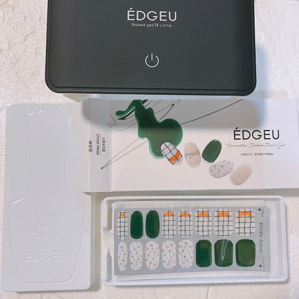 EDGEU EDGEU ジェルネイルシールのクチコミ「指先が可愛いとテンションあがるよね❤️
ワーママでも気軽にネイルが楽しめる
“ÉDGEU #.....」(2枚目)