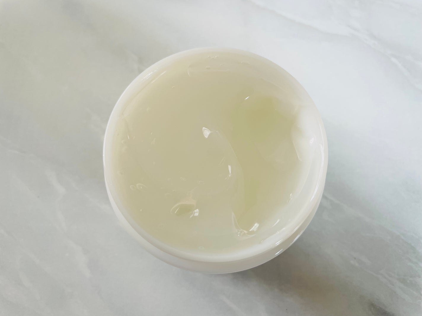 shirocara薬用ホワイトニングジェル/shirocara/オールインワン化粧品を使ったクチコミ(2枚目)