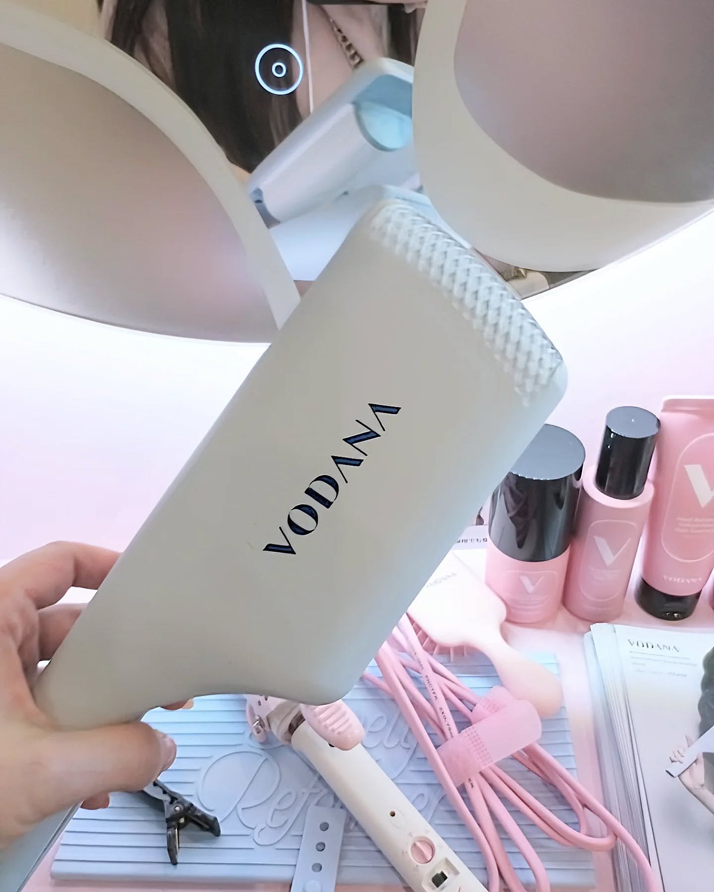 トリプルフローウェーブアイロン 32mm/40mm/VODANA (ボダナ)/カールアイロンを使ったクチコミ(3枚目)