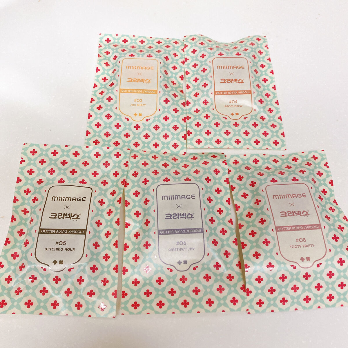 グリッターライジングシャドウ/MILIMAGE/グリッターを使ったクチコミ（3枚目）