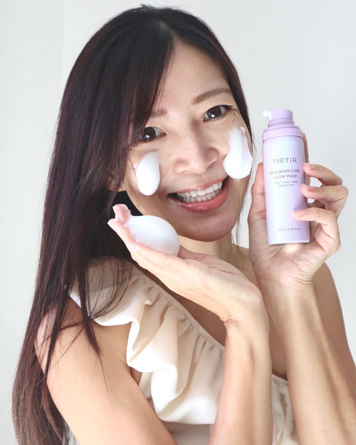 えっちゃんフォロバ on LIPS 「クッションファンデで有名なTIRTIRからコラーゲンコアグロー..」(1枚目)