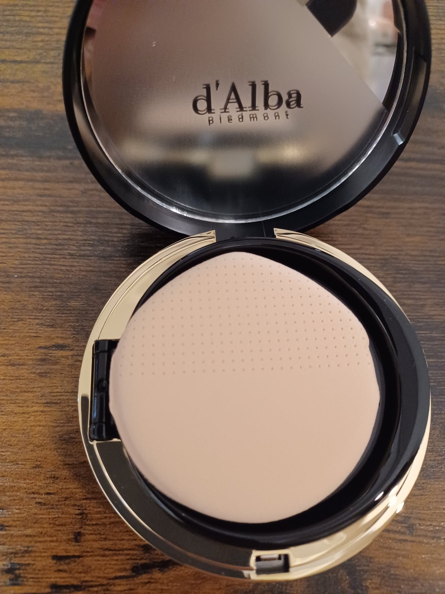 グロウフィットセラムカバークッション/ダルバ/クッションファンデーションを使ったクチコミ(3枚目)