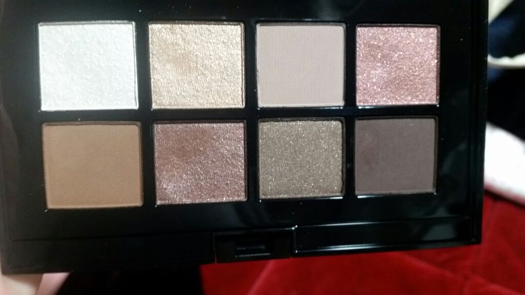 コンパクトアディクション “パーティタッチ”/ADDICTION/アイシャドウパレットを使ったクチコミ(2枚目)