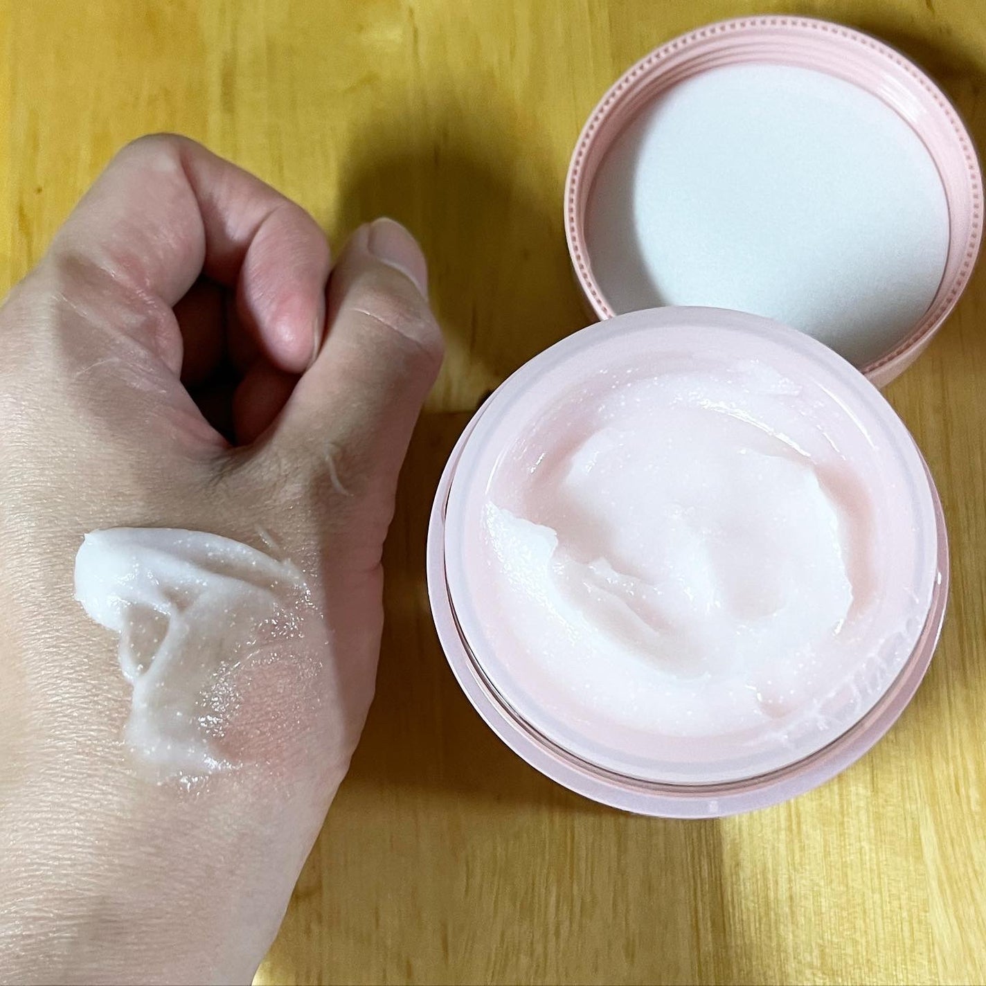 バウンシースリーピングマスク/LANEIGE/フェイスクリームを使ったクチコミ(2枚目)