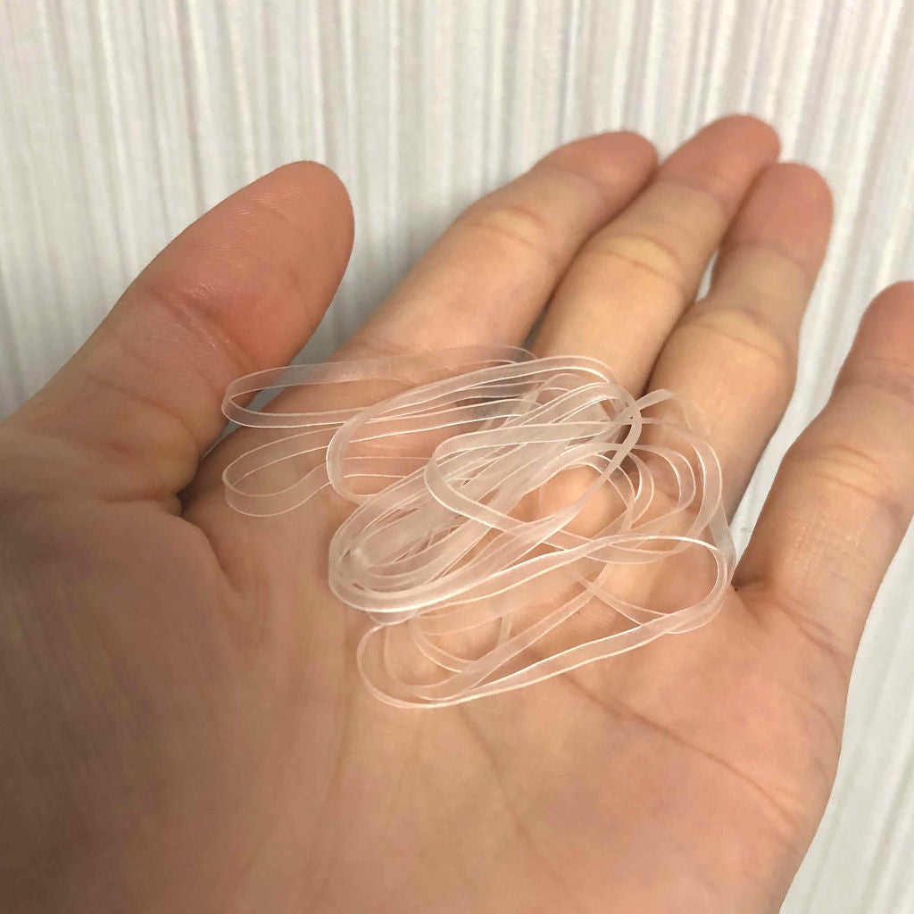 コスメコンシェルジュゆか on LIPS 「DAISO透明カラーのヘアゴム凝った髪型をする時に欠かせないミ..」(1枚目)