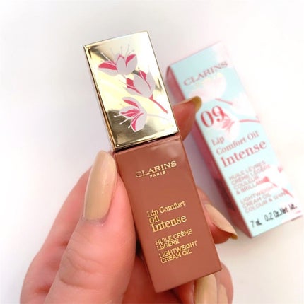 コンフォート リップオイル インテンス/CLARINS/リップグロスを使ったクチコミ(3枚目)