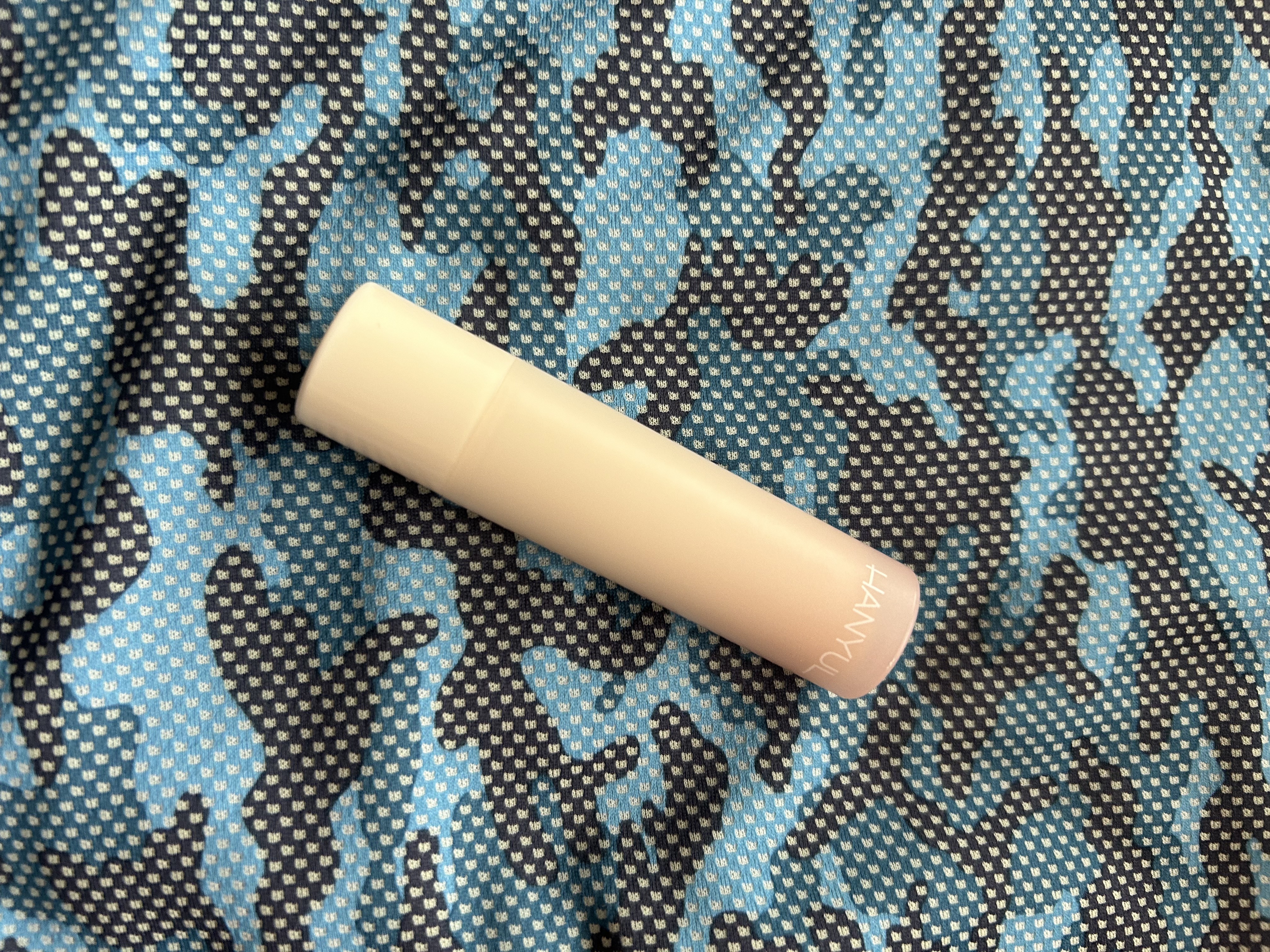 自然に似たリップバーム (白菊/ヨモギ/米/黒豆/紫根)/HANYUL(ハンユル)/リップバームを使ったクチコミ（2枚目）