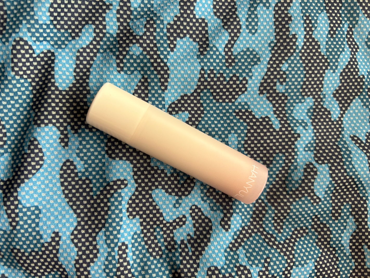 自然に似たリップバーム (白菊/ヨモギ/米/黒豆/紫根)/HANYUL(ハンユル)/リップバームを使ったクチコミ(2枚目)