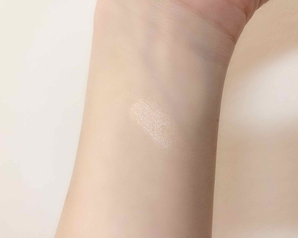 バロックライト ハイライティングパウダー/DOLCE&GABBANA BEAUTY/プレストパウダーを使ったクチコミ(3枚目)