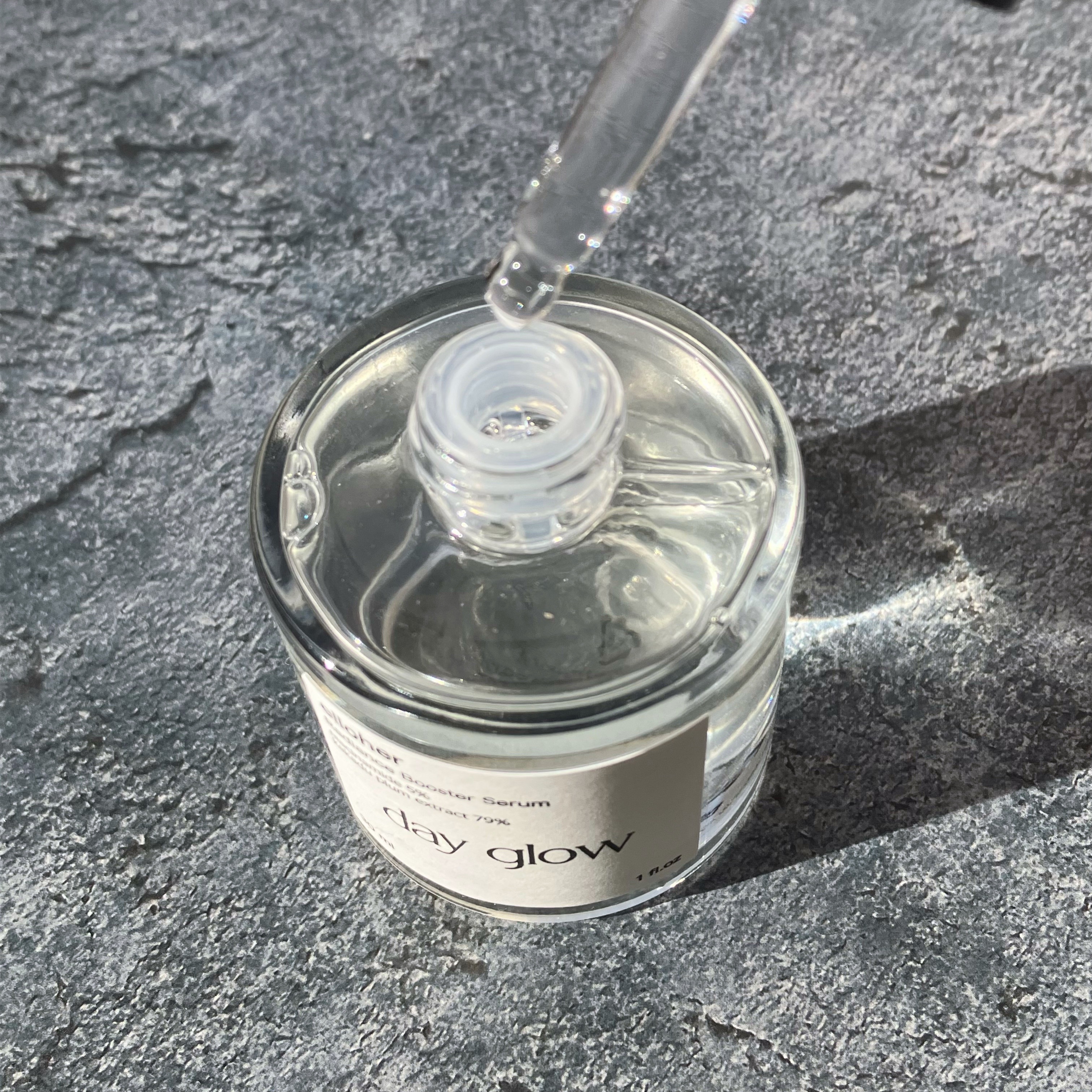 elloher デイグロウ - Radiance Booster Serumのクチコミ「＼全ての肌タイプにおすすめ／
肌にやさしい韓国スキンケアブランド

elloher
day g.....」（2枚目）