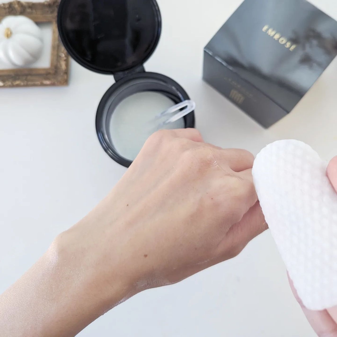 ブルーブライトピーリングパッド/EMROSÉ/トナーパッドを使ったクチコミ(6枚目)