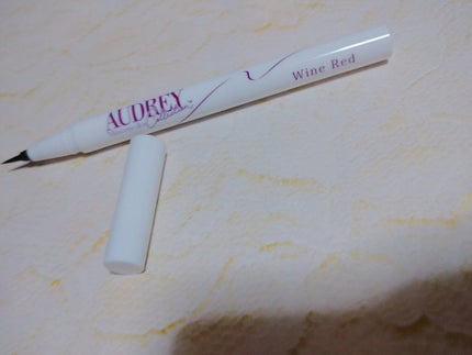 スターアイライナー ワインレッド/オードリーコレクション/リキッドアイライナーの画像