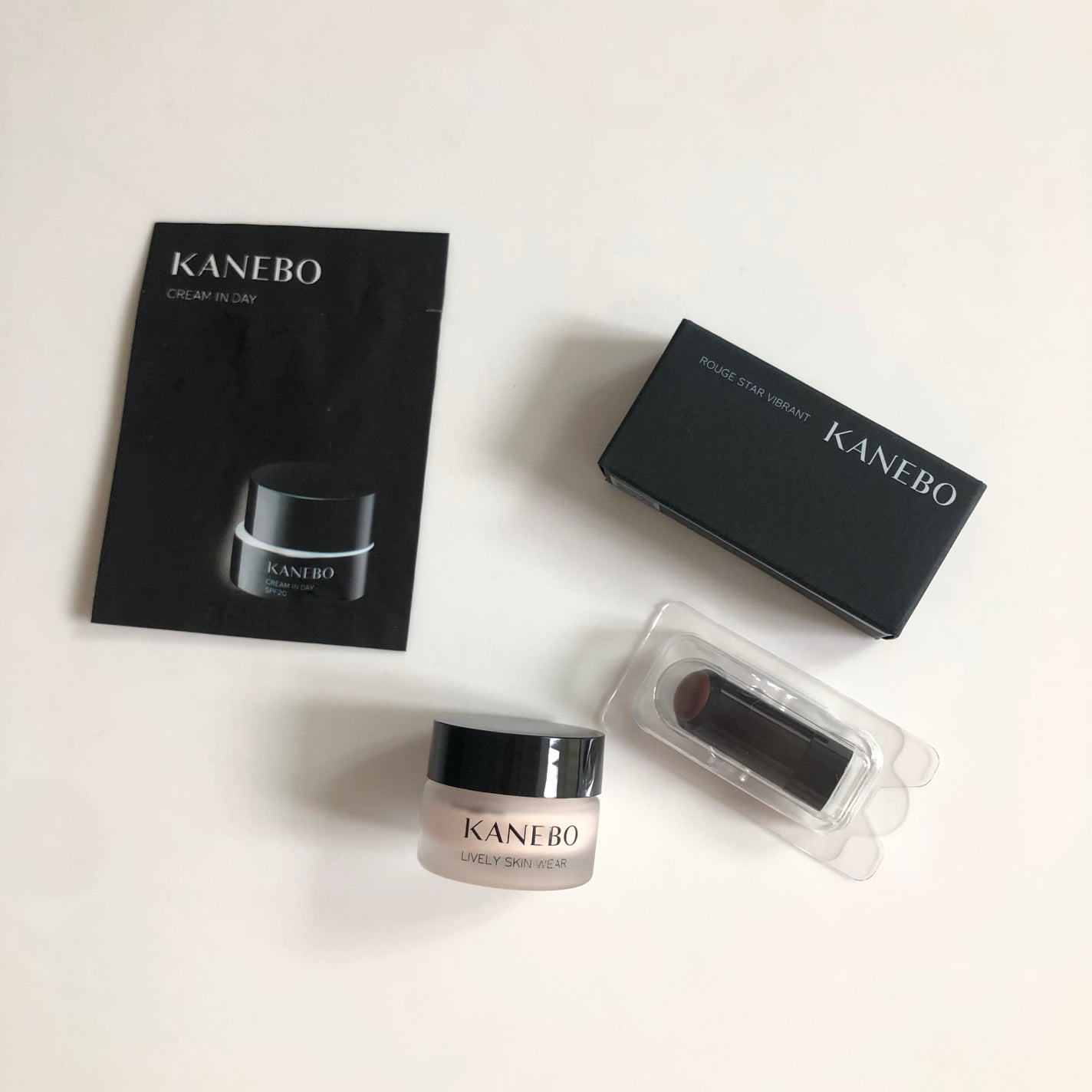 imdex on LIPS 「KANEBOさまからいただきました(サンプルサイズなので、評価..」(1枚目)