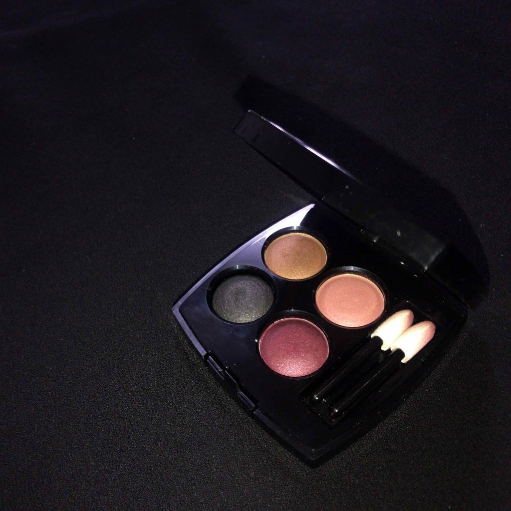 レ キャトル オンブル/CHANEL/アイシャドウパレットを使ったクチコミ(1枚目)