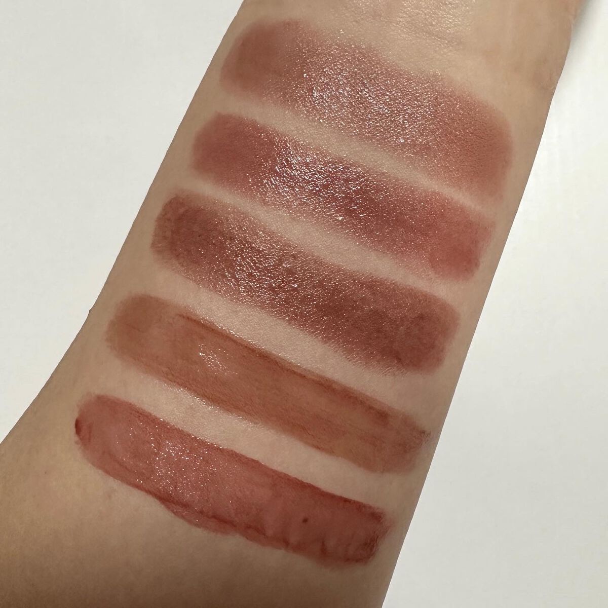 ジューシーラスティングティント/rom&nd/リップティントを使ったクチコミ(5枚目)