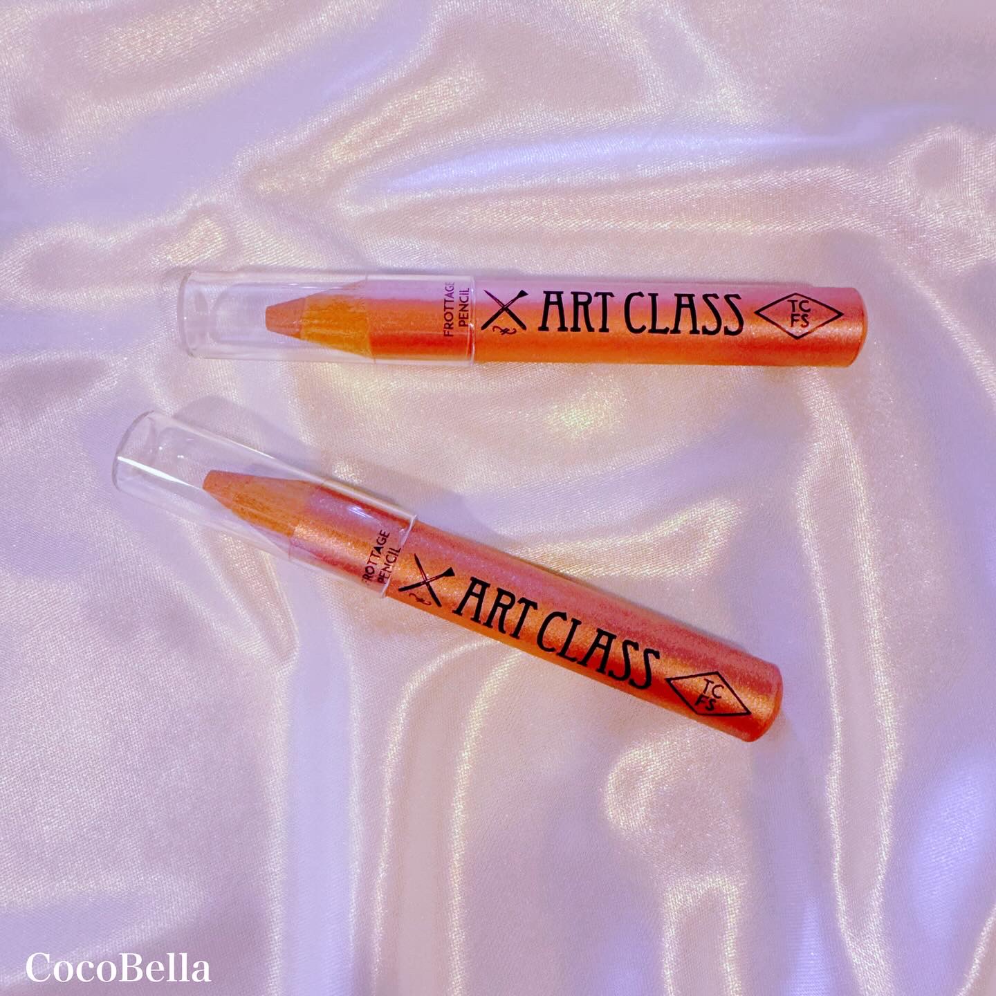 アートクラス フロッタージュペンシル #17 Taro Chiffon(タロシフォン)/too cool for school/スティックアイシャドウを使ったクチコミ（1枚目）