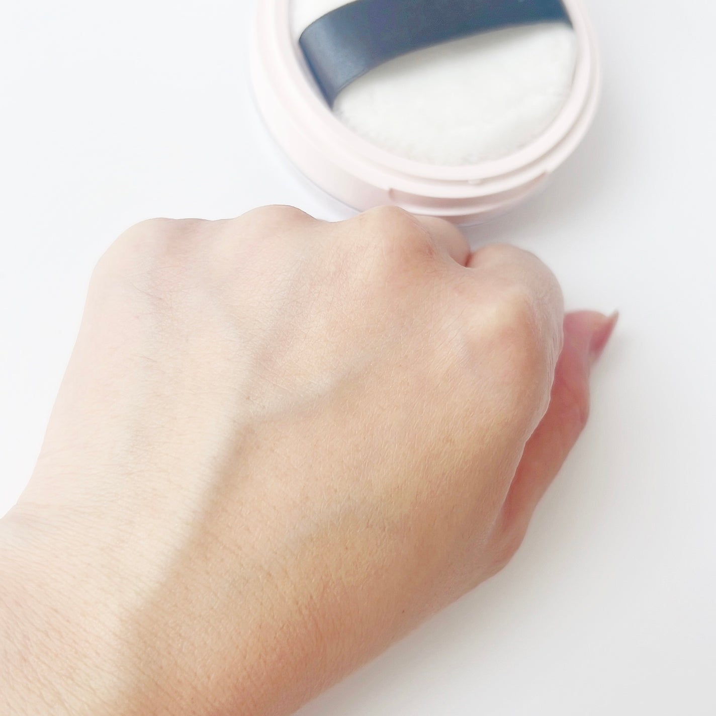 シルキーロングステイ パウダー/ESPRIQUE/ルースパウダーを使ったクチコミ(4枚目)