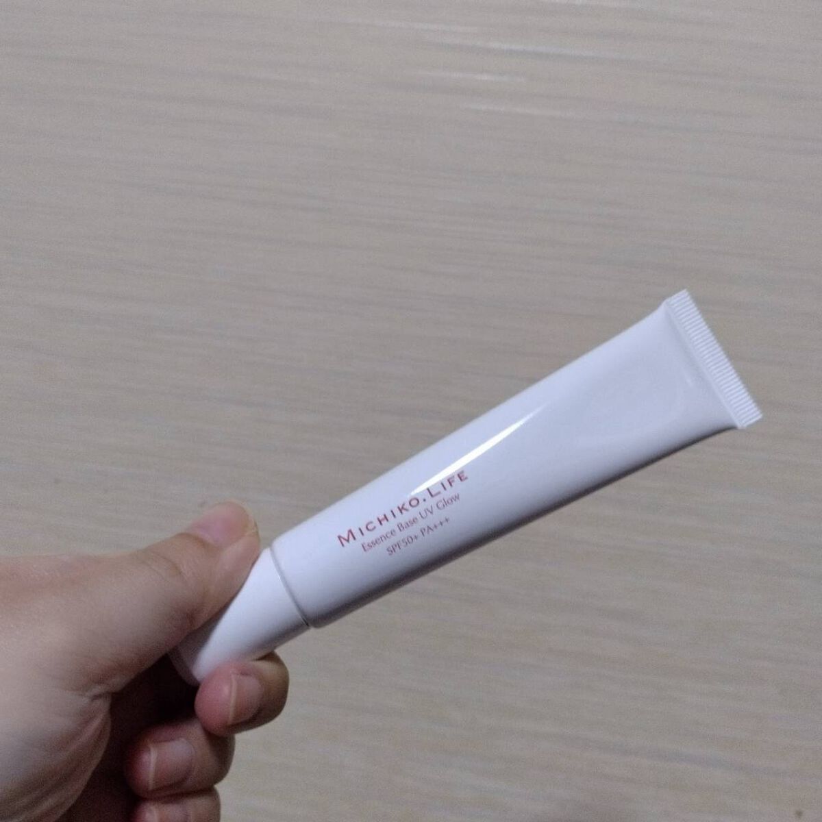 エッセンスベースUVグロウ/MICHIKO.LIFE/化粧下地を使ったクチコミ（1枚目）