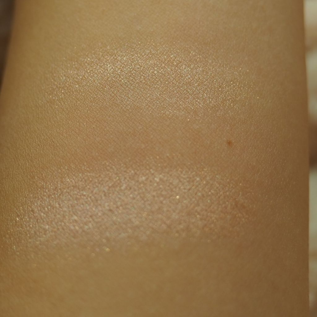 ハイライター/キャンメイク/パウダーハイライトを使ったクチコミ(3枚目)