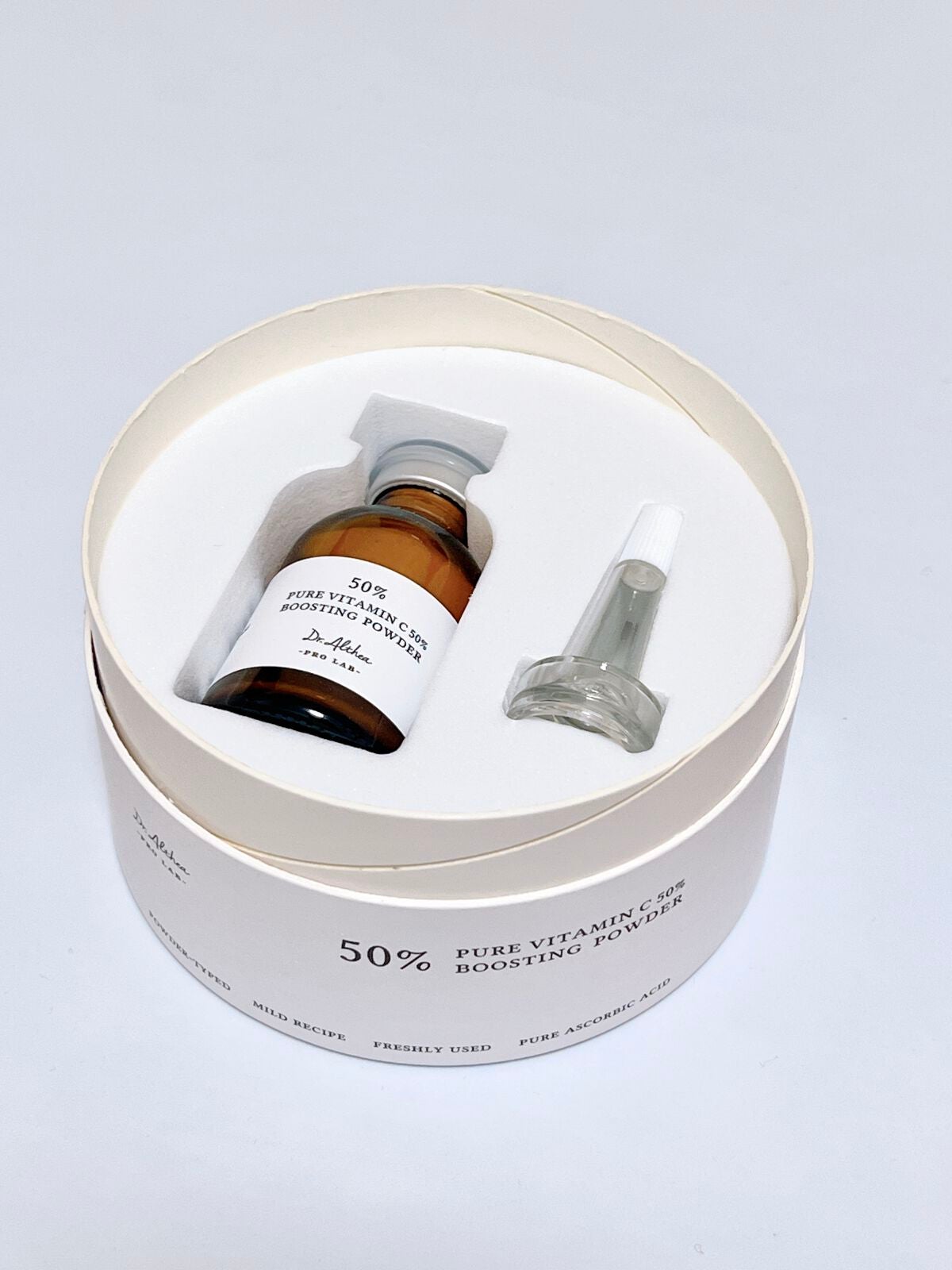 ピュアビタミンC 50% ブースティングパウダー/Dr.Althea/フェイスパウダーを使ったクチコミ(3枚目)