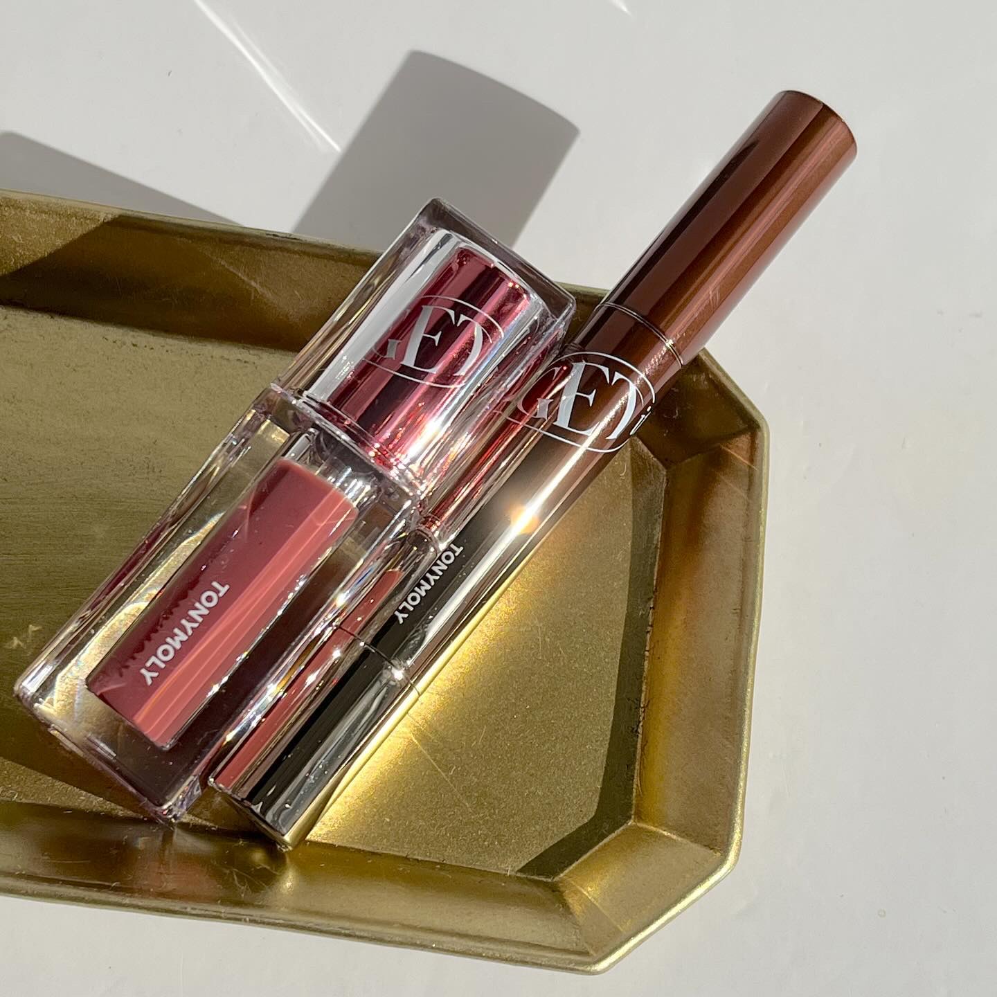 ゲットイットティント ウォーターフルバター/TONYMOLY/リップティントを使ったクチコミ（3枚目）