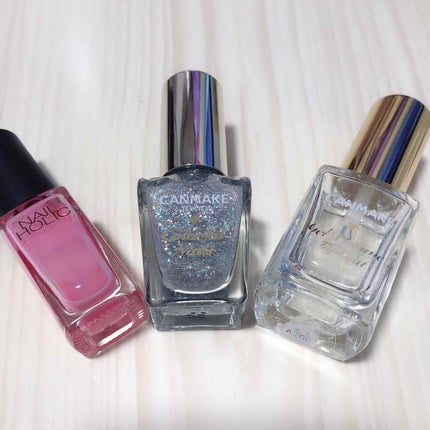 カラフルネイルズ/キャンメイク/マニキュアを使ったクチコミ(2枚目)