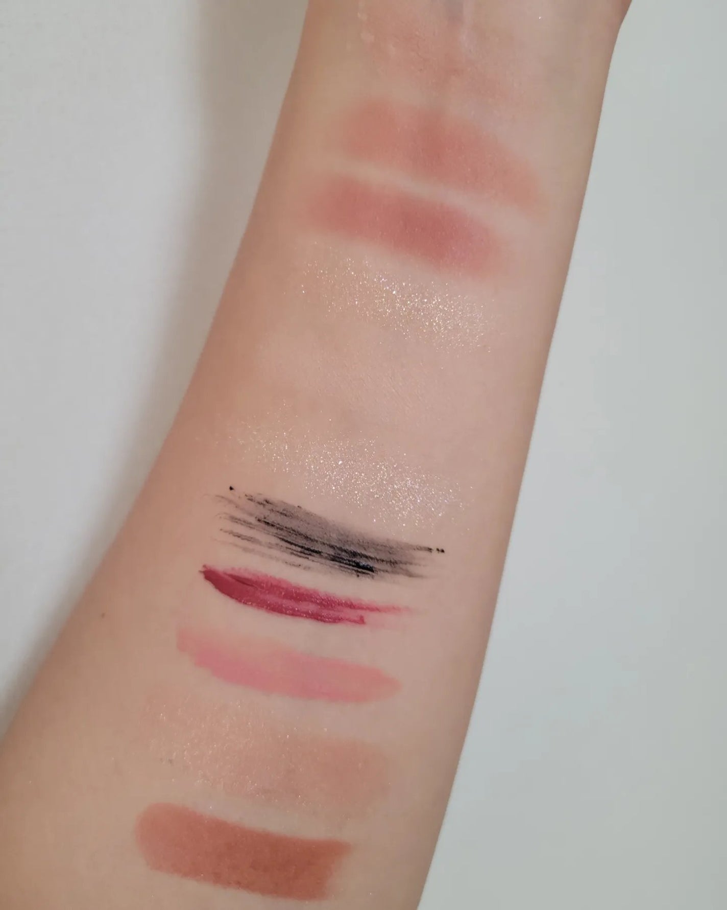 ニューデップスアイシャドウパレット/hince/アイシャドウパレットを使ったクチコミ(3枚目)