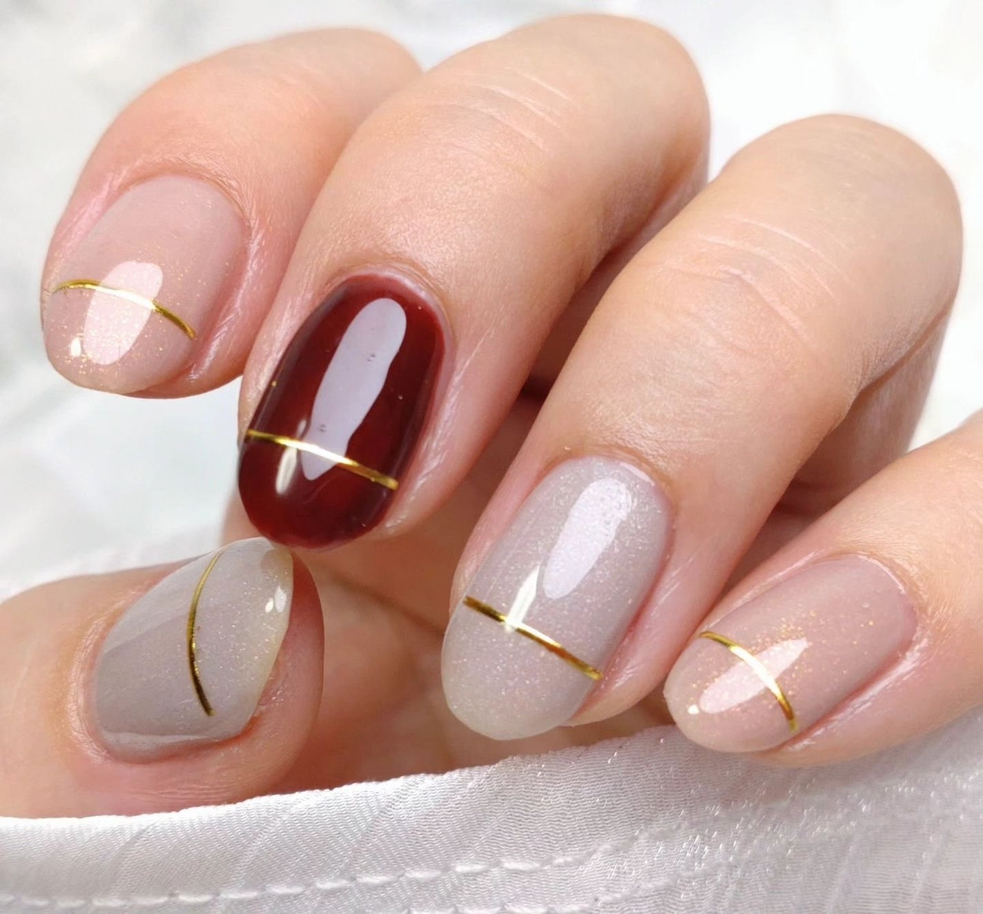 ミルクティ on LIPS 「✴✴ジェルミーワン(@gelme1)より秋の新色が発売されます..」(4枚目)