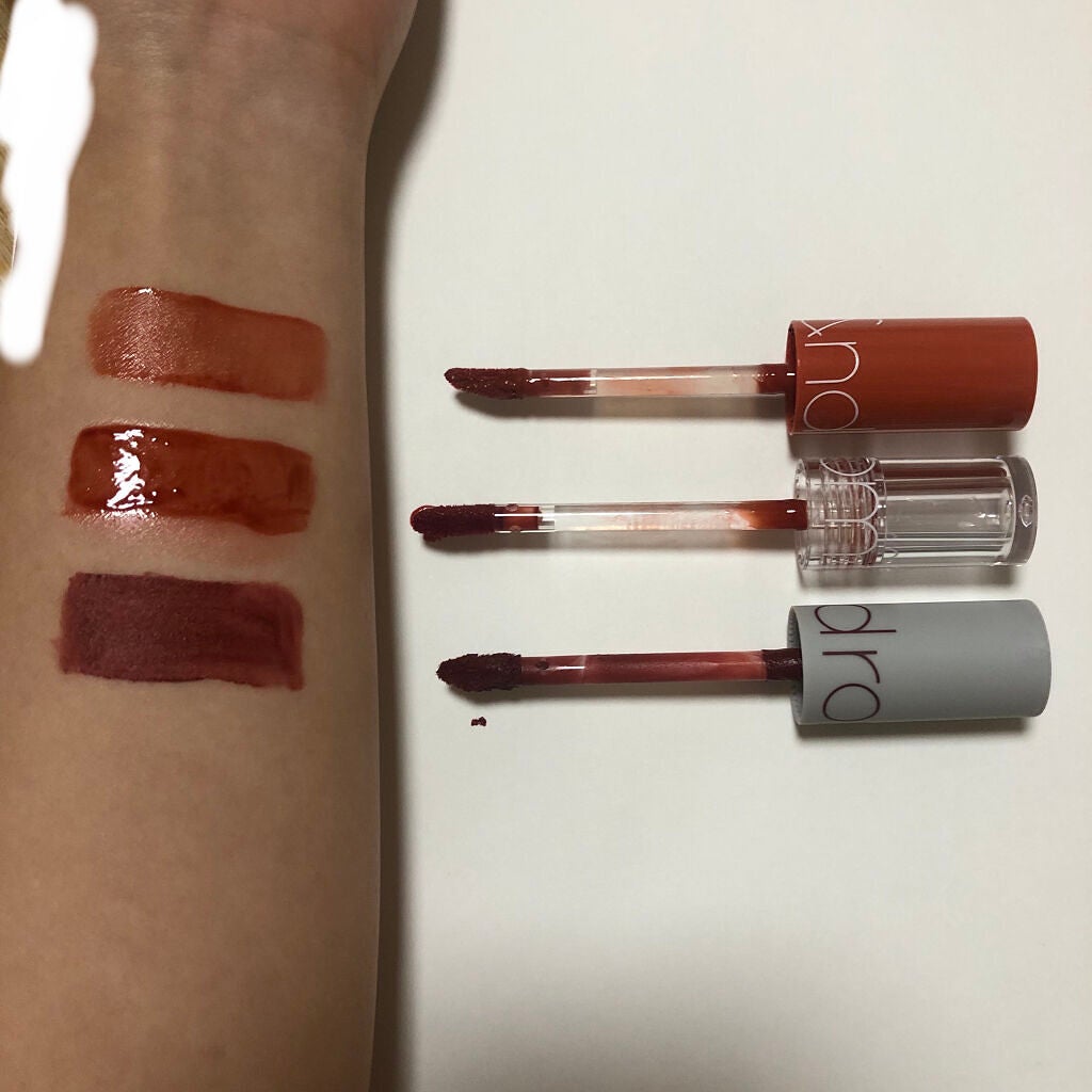 ジューシーラスティングティント/rom&nd/リップティントを使ったクチコミ(2枚目)