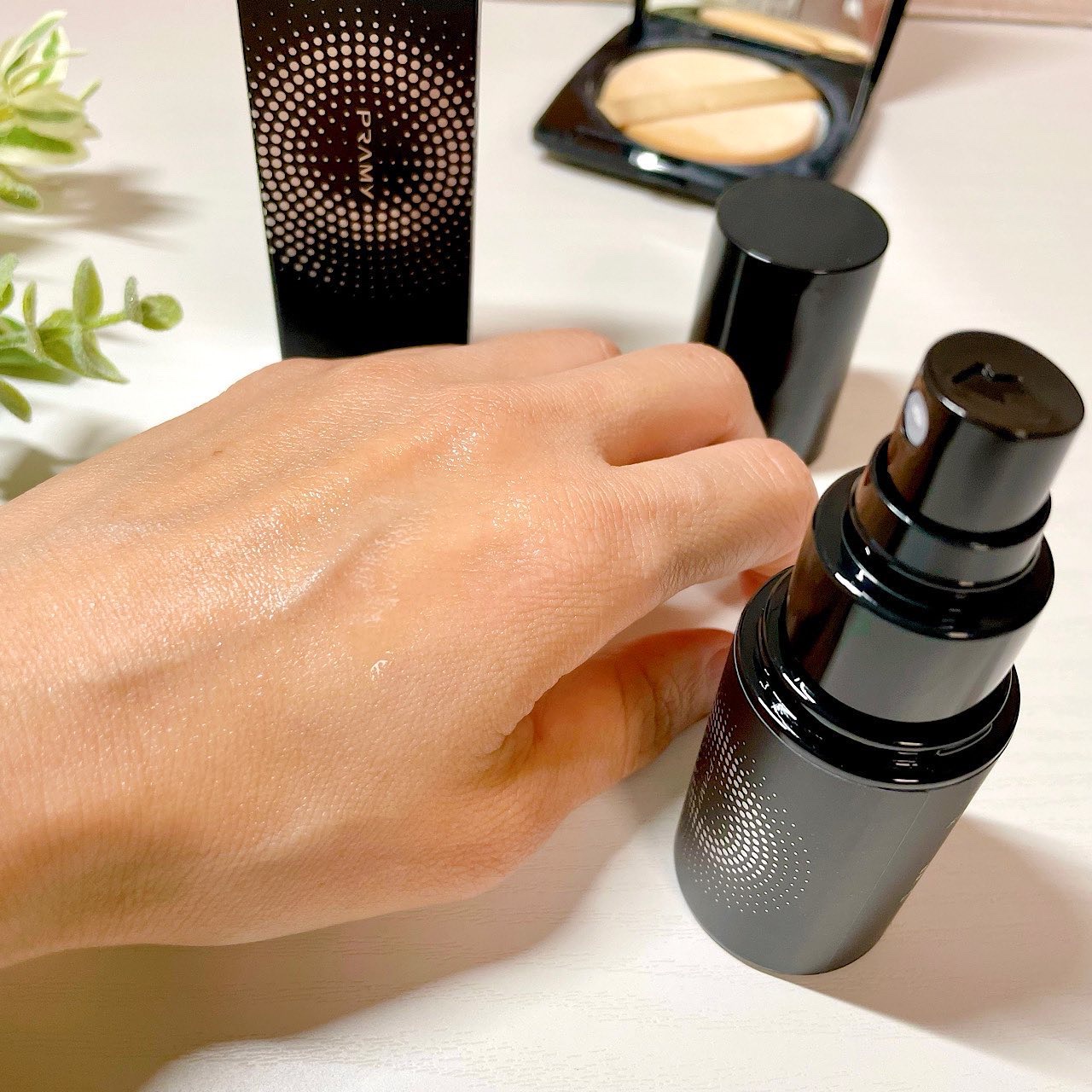 PRAMY メイクアップセッティングミスト モイストタイプ/PRAMY/フィックスミストを使ったクチコミ（3枚目）