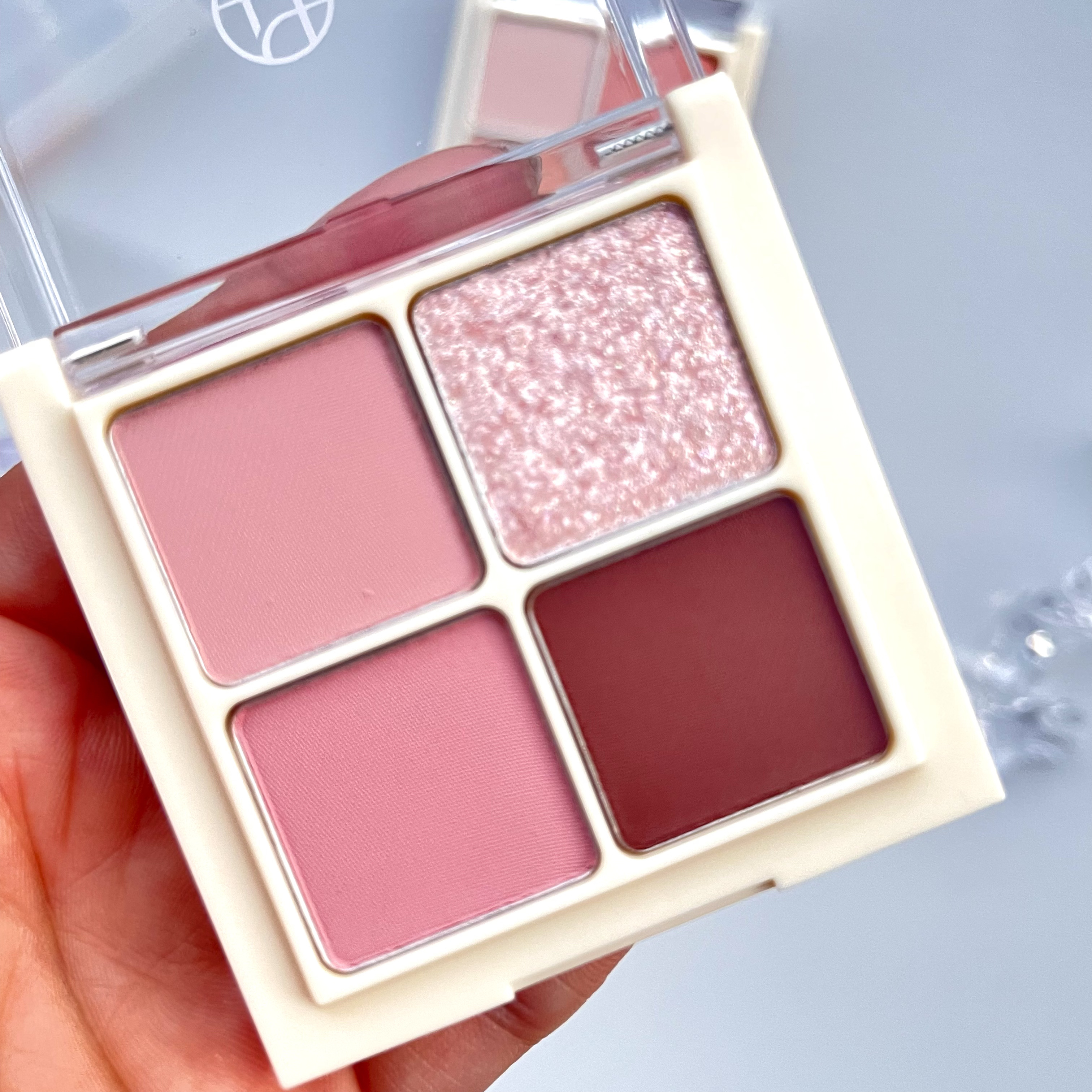 ソウルモーメントパーフェクトアイパレット/HASH/アイシャドウパレットを使ったクチコミ（3枚目）