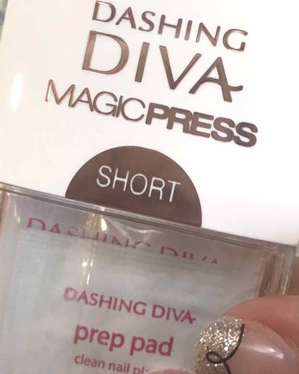 1秒ネイルマジックプレス/DASHINGDIVA MAGICPRESS/ネイルチップ・パーツを使ったクチコミ(2枚目)