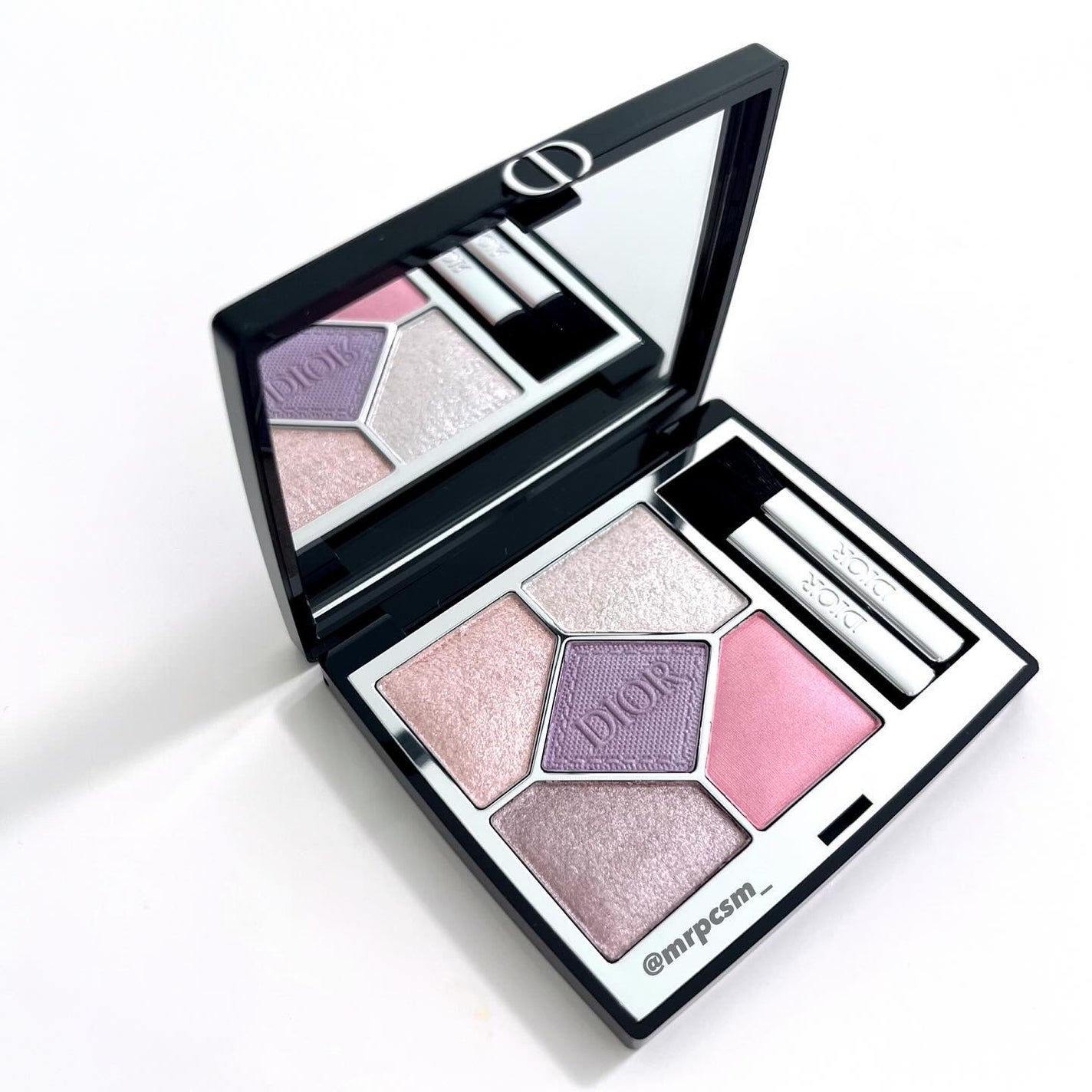 ディオールショウ サンク クルール/Dior/アイシャドウを使ったクチコミ(1枚目)