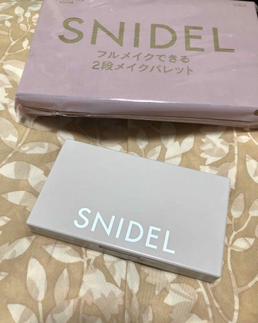 SNIDELメイクパレット❤️フルメイクできる超優秀パレットです^ ^ sweet6月号‼︎ 買って大満足。（＾ν＾）本格的‼︎ 皆さんも是非^ ^