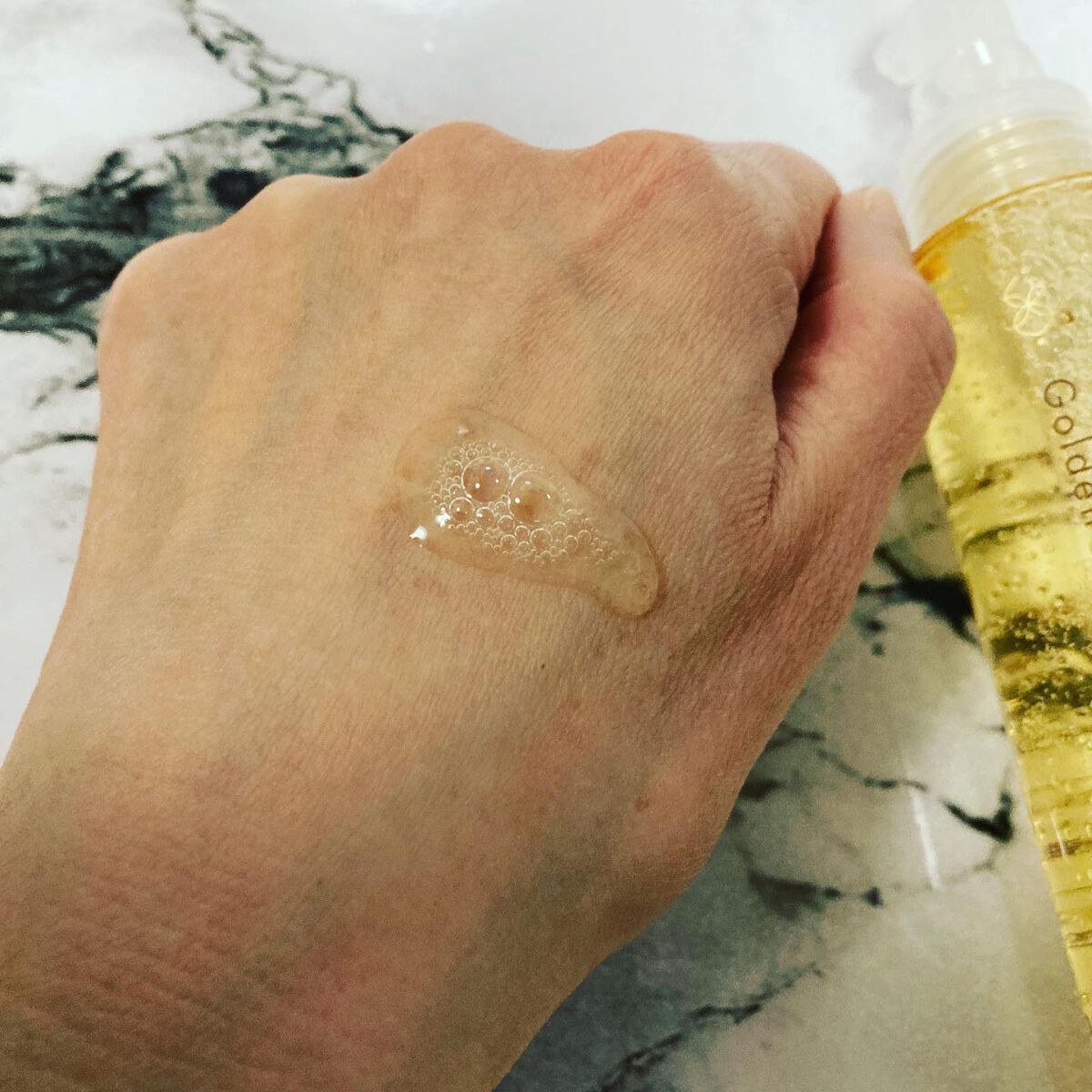 ゴールデンVC ブライト カプセルドリップ/fracora/化粧水を使ったクチコミ(4枚目)