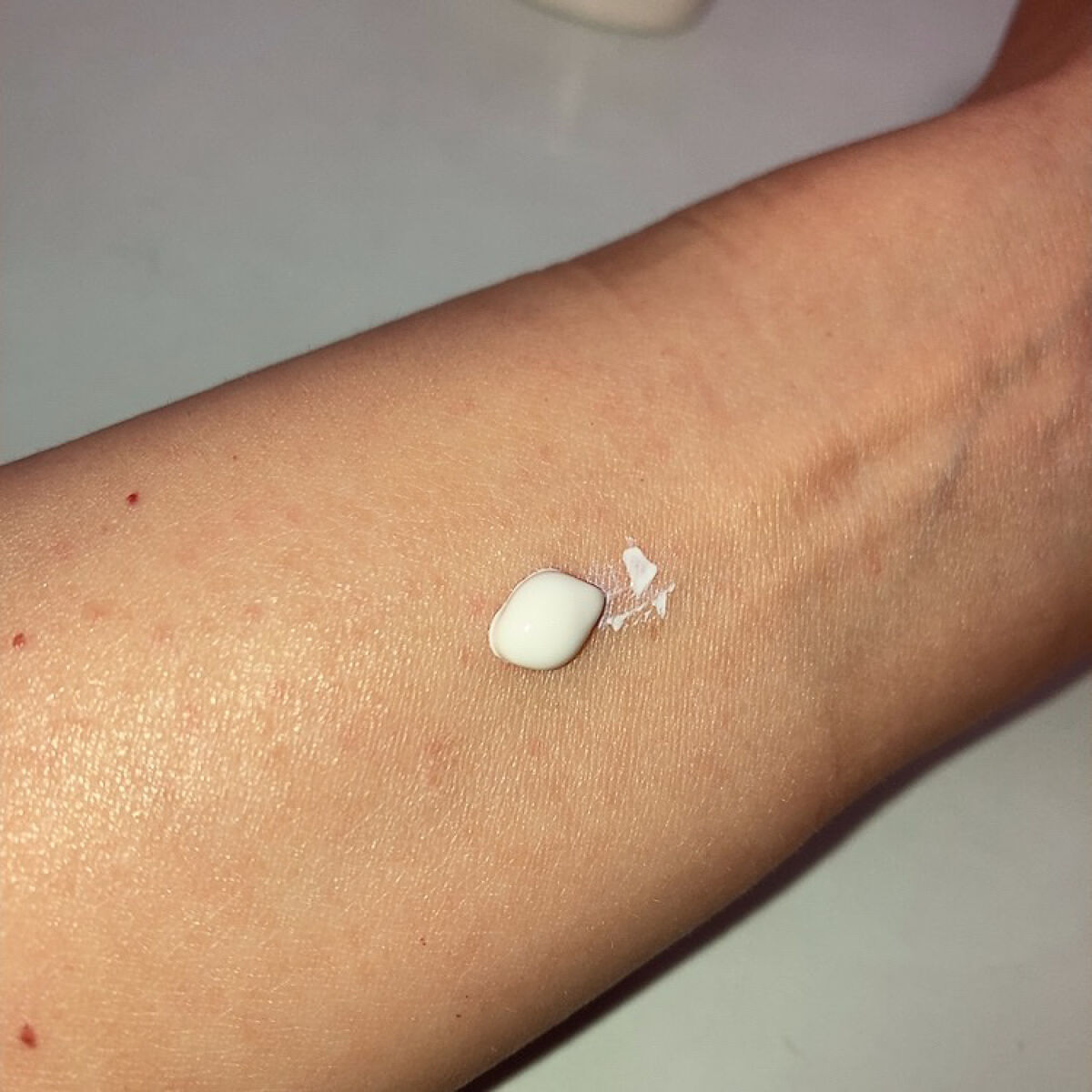 ヴィーガンクリーン トーンアップサンクリーム/wakemake/化粧下地を使ったクチコミ（2枚目）